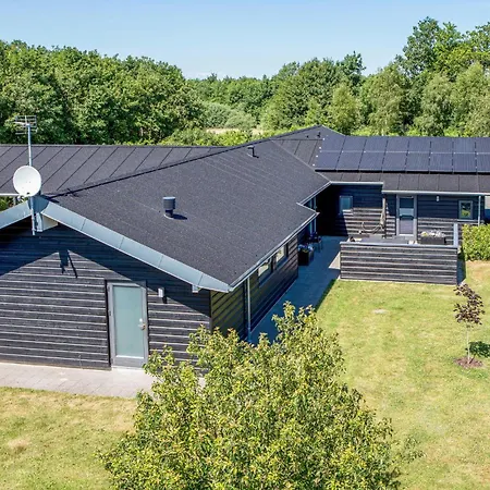 Pet Friendly In Hadsund With Wifi * Haslevgarde